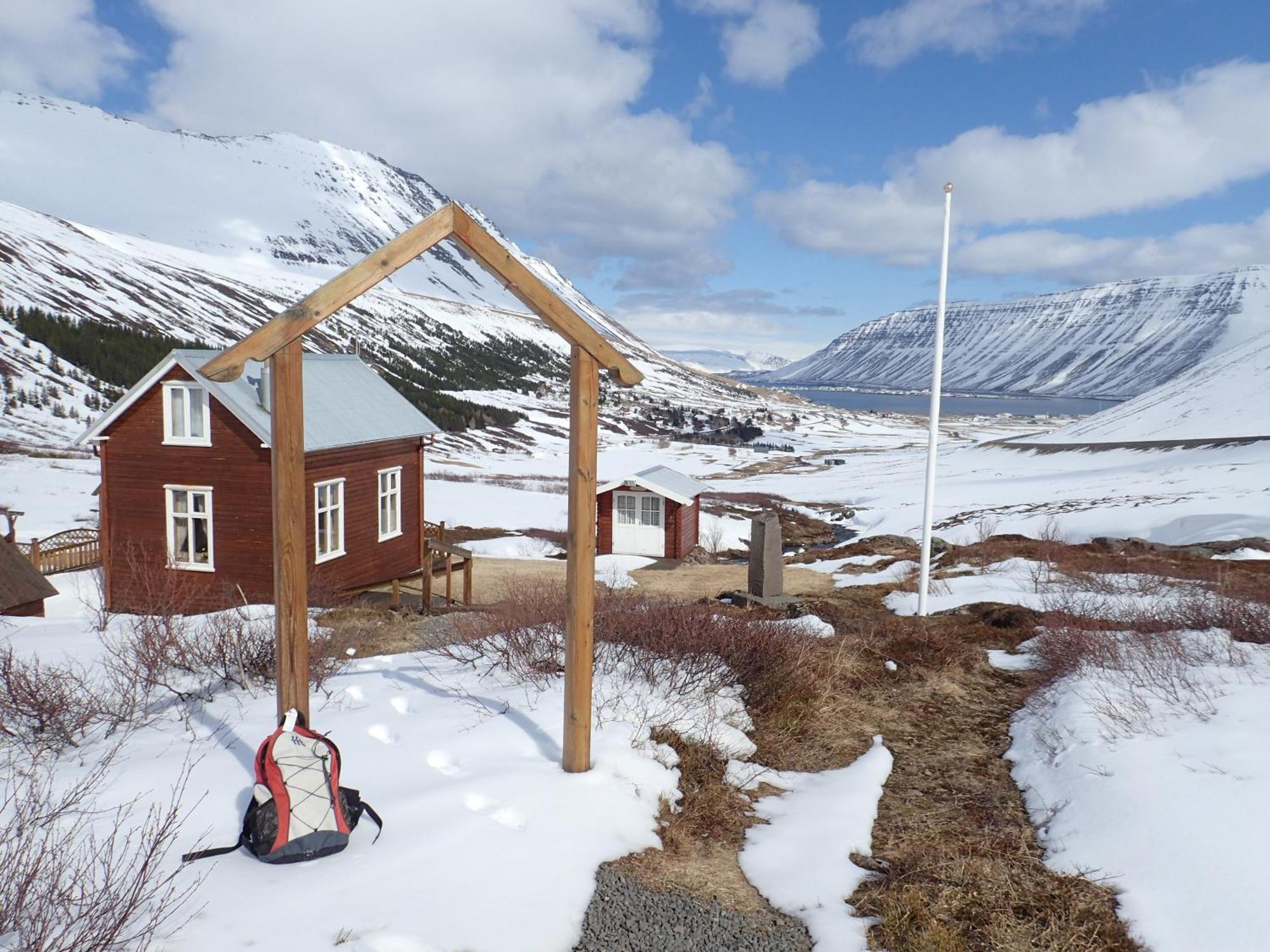 Valholl Skataskali Villa Isafjordur Exterior photo